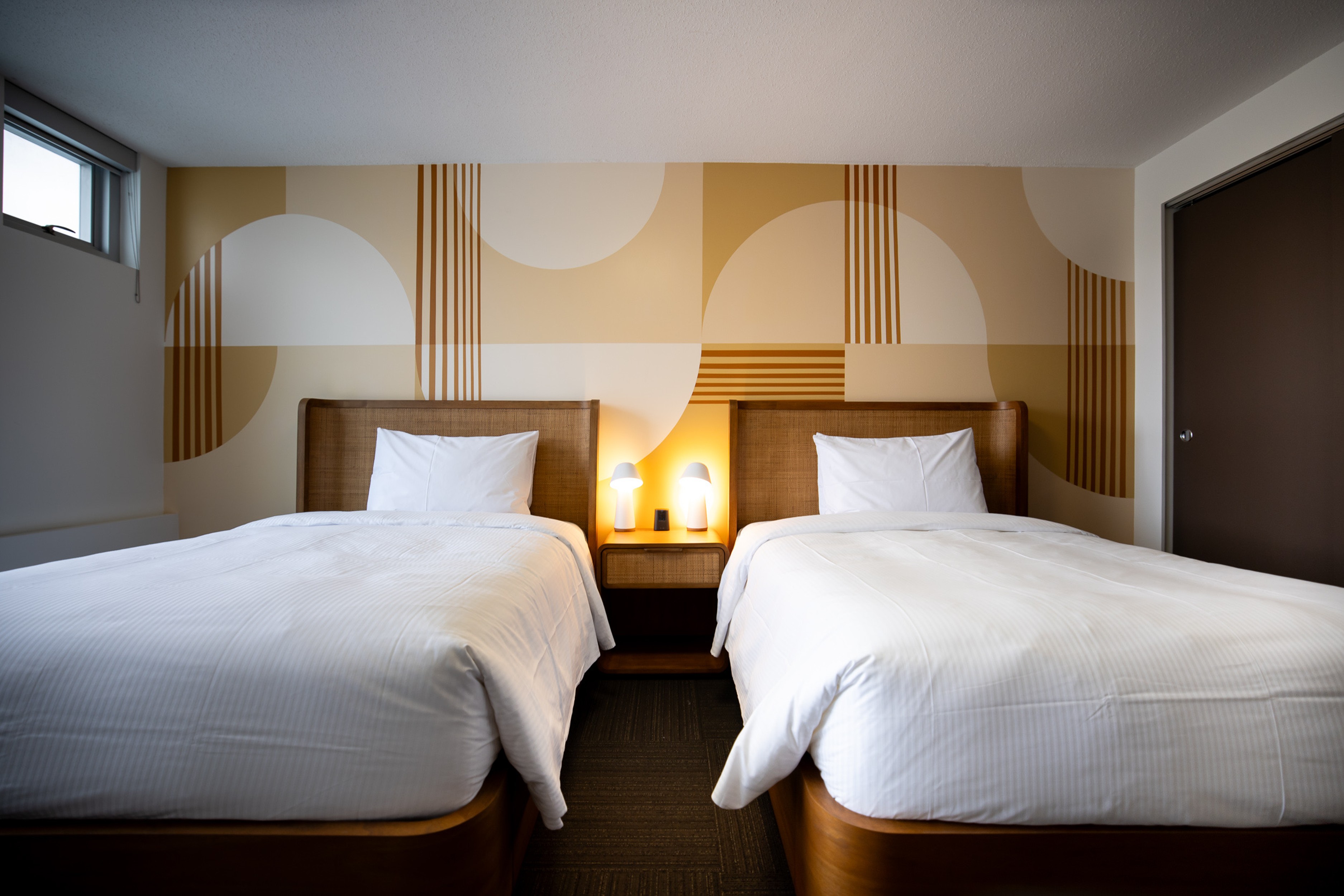 Hotel_Burnaby_room_5