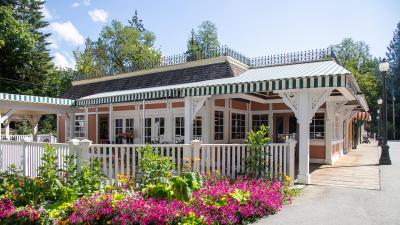 mais-cafe-exterior-1
